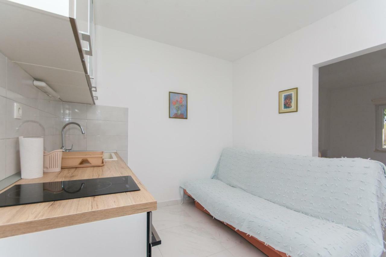 Ratak House Apartment Prizba Exterior photo